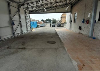 Foto 3 - Capannone via Adige, Fermo - foto 3