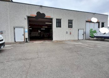 Foto 12 - Capannone via Adige, Fermo - foto 12