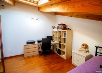 Camera da letto - Villa traversa Giuseppe Mazzini, 27, Torrazza Piemonte - photo 39