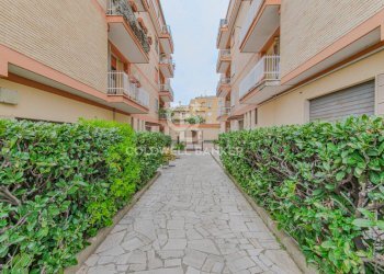 Foto 2 - Trilocale Via Pietro Adami
 
64, Roma - foto 2