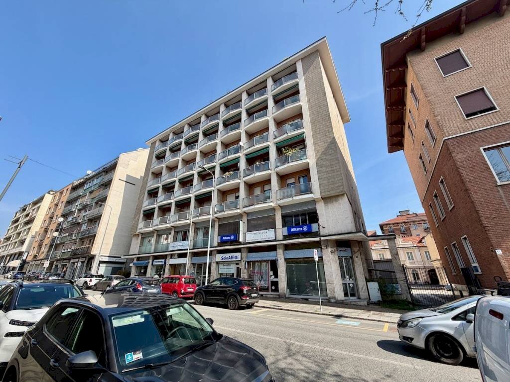 Facciata - Appartamento via Torino, 43, Biella - foto 2