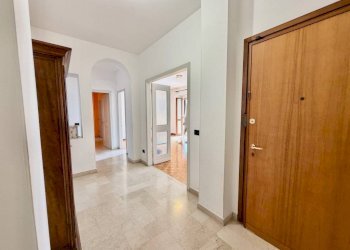 Ingresso - Appartamento via Torino, 43, Biella - foto 5