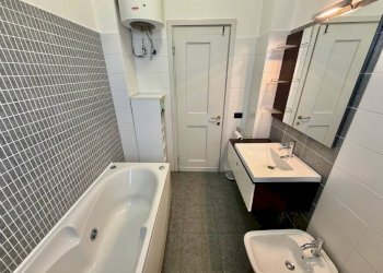 Bagno - Appartamento via Torino, 43, Biella - foto 27