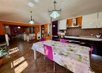 Cucina - Villa a Schiera via della Vittoria, 108, frazione Chiavazza, Biella - foto 7