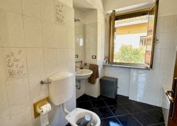 Bagno - Villa a Schiera via della Vittoria, 108, frazione Chiavazza, Biella - foto 18