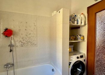Bagno - Villa a Schiera via della Vittoria, 108, frazione Chiavazza, Biella - foto 22