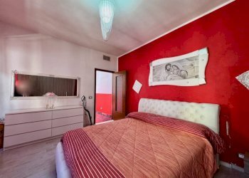 Camera da letto - Villa a Schiera via della Vittoria, 108, frazione Chiavazza, Biella - foto 23