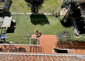 Giardino - Villa a Schiera via della Vittoria, 108, frazione Chiavazza, Biella - foto 33