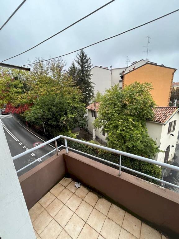 Terrazzo - Trilocale via Toscana, 1, Bologna (zona Colli) - foto 2