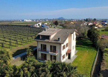 Facciata - Villa via Dino Buffa, 5, Campiglione Fenile - foto 40