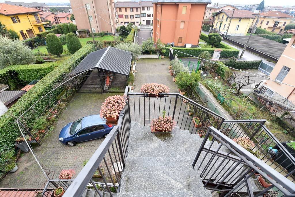 Vista - Villa via Lecco, 14, Erba - foto 1