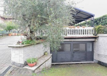 Giardino - Villa via Lecco, 14, Erba - foto 13