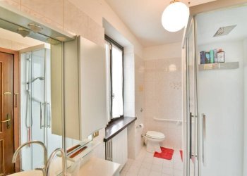 Bagno - Villa via Lecco, 14, Erba - foto 19