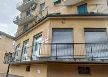 Facciata - Appartamento via Guido Agosti, Genova (zona Cornigliano) - foto 2