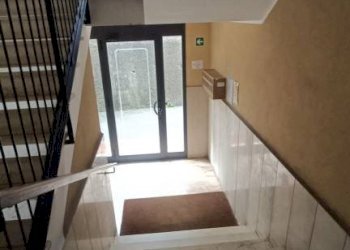 Interno palazzo - Appartamento via Guido Agosti, Genova (zona Cornigliano) - foto 6