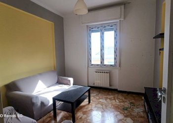 Soggiorno - Appartamento via Guido Agosti, Genova (zona Cornigliano) - foto 9