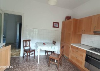 Cucina - Appartamento via Guido Agosti, Genova (zona Cornigliano) - foto 24