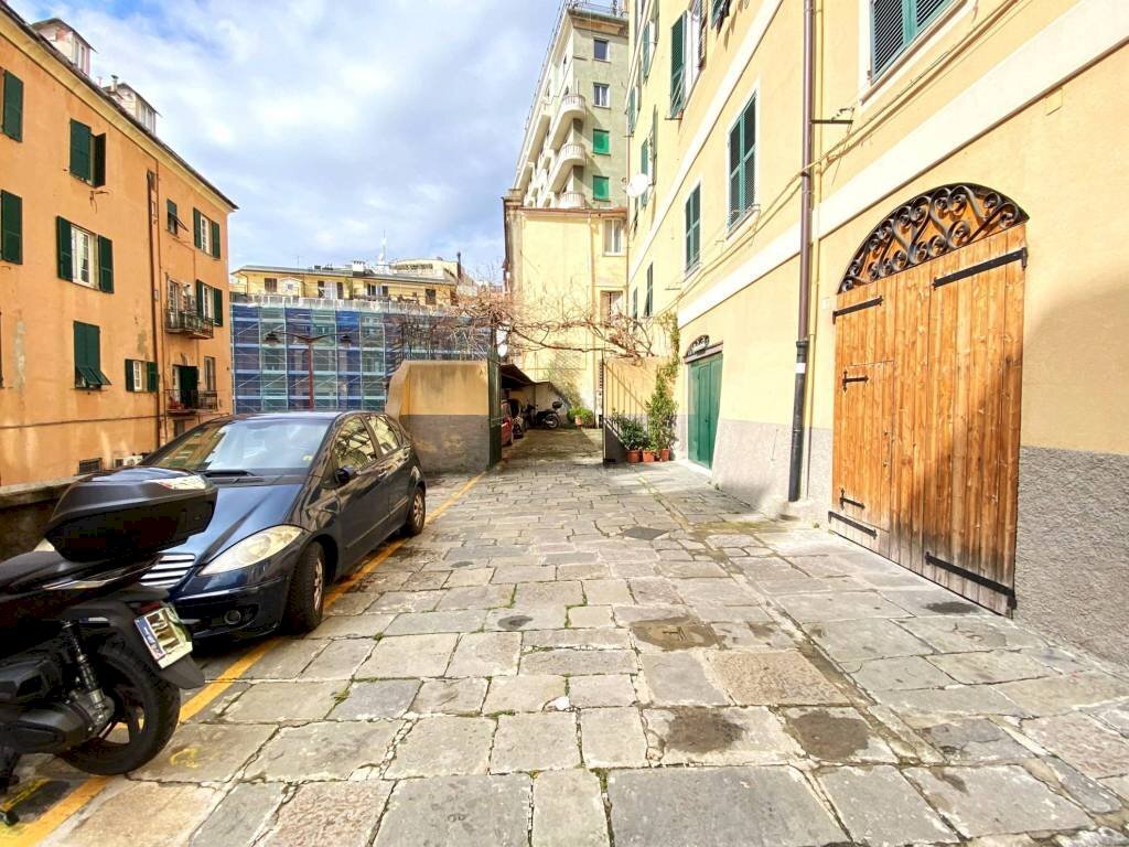 Zona - Box piazza di Santa Brigida, 15, Genova - foto 3
