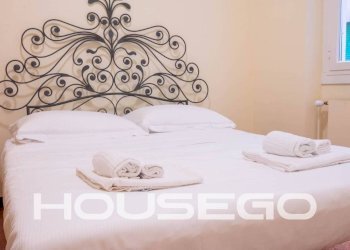 Camera da letto - Bilocale via Trento, 8, Genova (zona Albaro) - foto 15