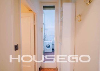 Corridoio - Two-room apartment via Trento, 8, Genova (neighborhood Albaro) - photo 2