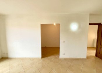 Camera da letto - Appartamento via Giovanni Trimaglio, 41/B, Busca - foto 10