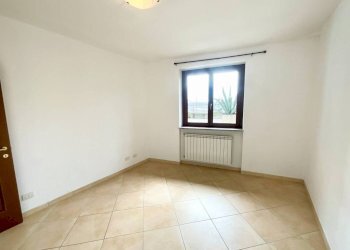 Camera da letto - Appartamento via Giovanni Trimaglio, 41/B, Busca - foto 17