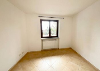 Camera da letto - Appartamento via Giovanni Trimaglio, 41/B, Busca - foto 19