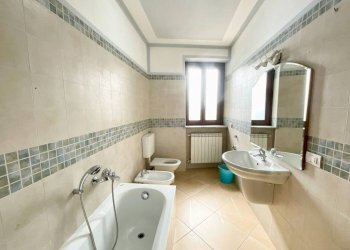 Bagno - Appartamento via Giovanni Trimaglio, 41/B, Busca - foto 23