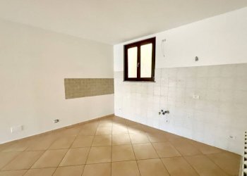 Cucina - Appartamento via Giovanni Trimaglio, 41/B, Busca - foto 41