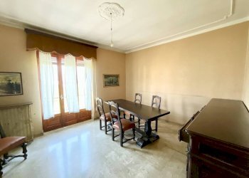 Salone - Villa via Silvio Pellico, Busca - photo 14