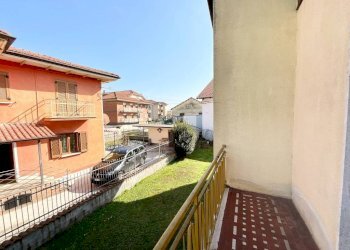 Balcone - Villa via Silvio Pellico, Busca - photo 24