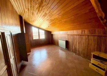 Mansarda - Villa via Silvio Pellico, Busca - photo 38