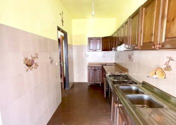 Cucina - Villa via Silvio Pellico, Busca - foto 29