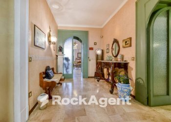 Ingresso - Appartamento via Giordano Bruno, Napoli (zona Chiaia) - foto 8