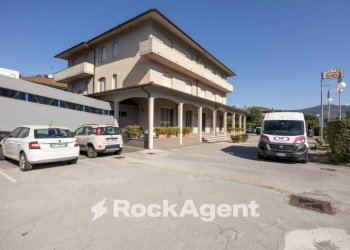 Zona - Hotel via per Camaiore, 33, Pescaglia - photo 15