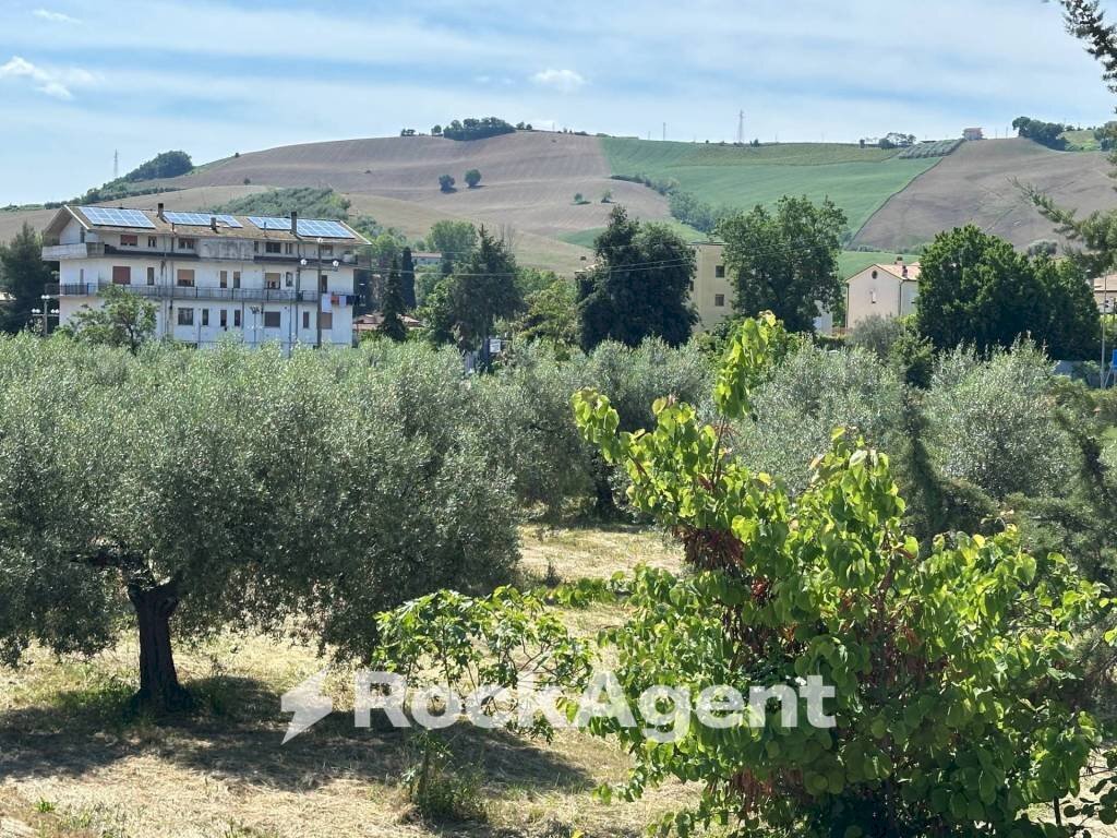 Vista - Building land via Delle Masserie, Castiglione Messer Raimondo - photo 3