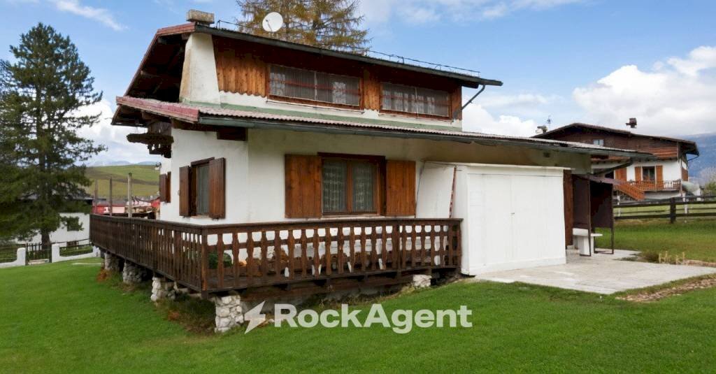 Facciata - Villa via Ekar, 70, Asiago - foto 2