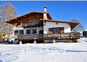 Facciata - Villa via Ekar, 70, Asiago - foto 1