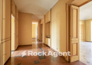 Corridoio - Appartamento via Filippo Juvarra, 1, Torino (zona Centro) - foto 3