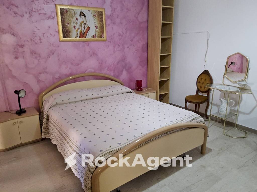 Camera da letto - Appartamento via Piero Gobetti, 2, Marina di Gioiosa Ionica - foto 3