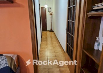 Corridoio - Two-room apartment via Piero Gobetti, 2, Marina di Gioiosa Ionica - photo 7