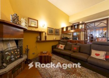 Salone - Villa via E. H. Grieg, Saronno - photo 5