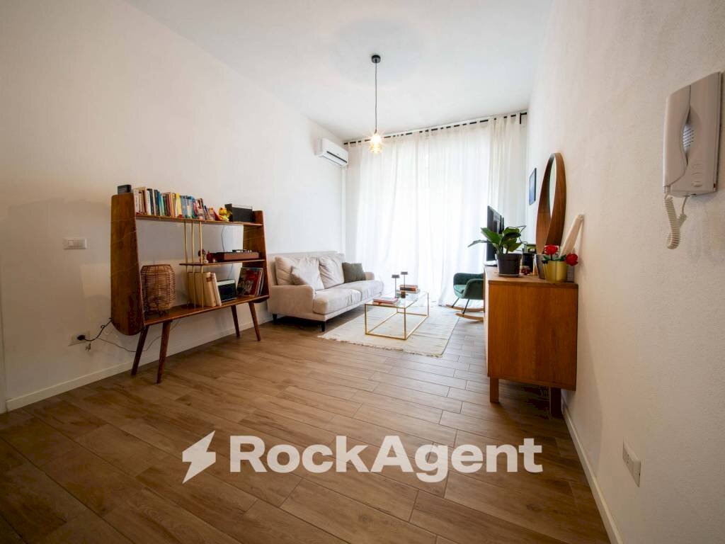 Salone - Two-room apartment via Principessa Iolanda di Savoia, 60, Sassari - photo 1