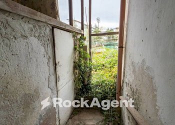 Scala - Stable - Palace via Francesco Paglia, 44, Catanzaro - photo 33