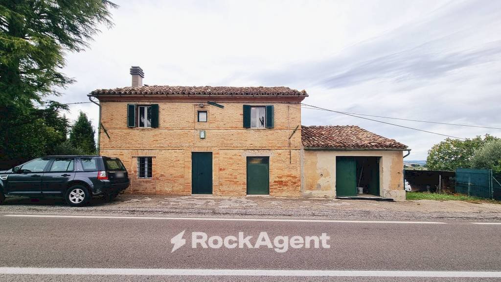 Facciata - Rustic Frazione Montale, 136, Arcevia - photo 2