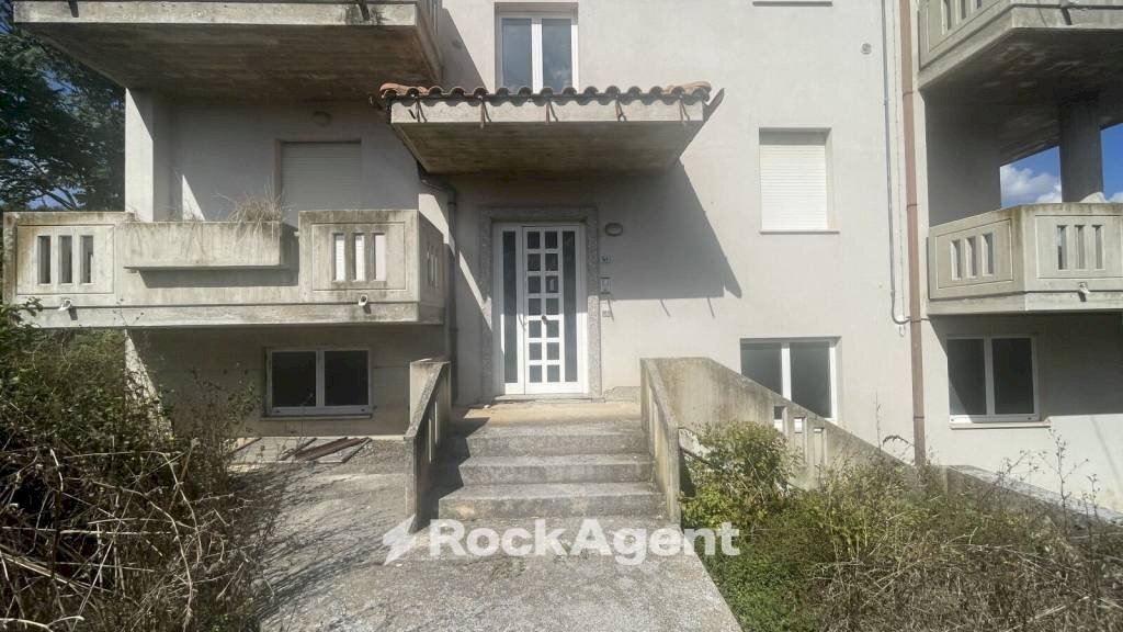 Facciata - Appartamento via Archimede, 61, Sant'Egidio alla Vibrata - foto 2