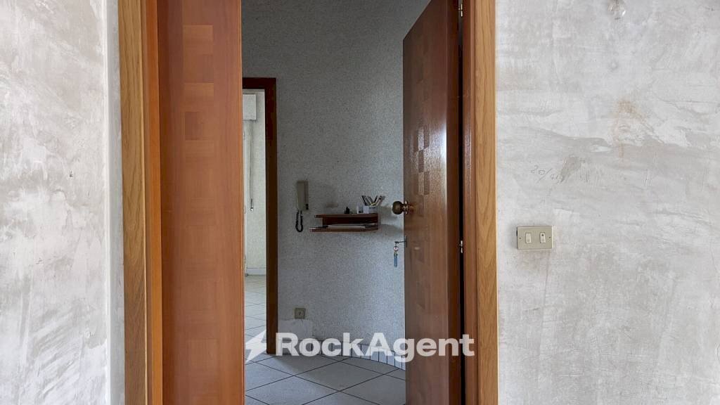 Corridoio - Appartamento via Archimede, 61, Sant'Egidio alla Vibrata - foto 3