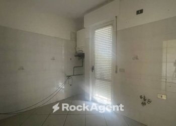 Cucina - Apartment via Archimede, 61, Sant'Egidio alla Vibrata - photo 9