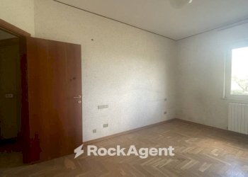 Camera da letto - Apartment via Archimede, 61, Sant'Egidio alla Vibrata - photo 14