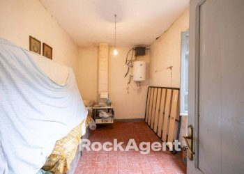 Cantina - Stabile - Palazzo Località Villa Regnano, Casola in Lunigiana - foto 19